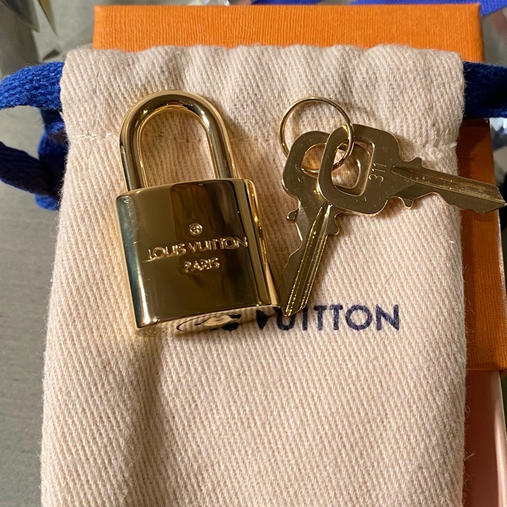 Louis Vuitton brass lock #311